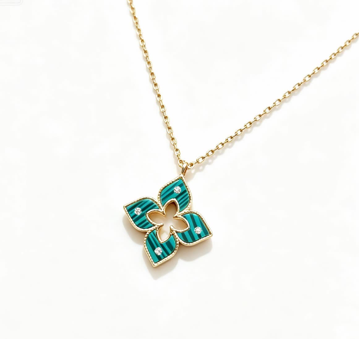 Van Cleef & Arpels Alhambra Gold and Enamel Diamond Necklace